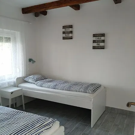 Exclusive Beachfront Вилла *