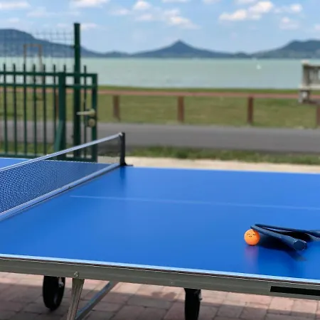 别墅 Exclusive Beachfront Fonyód