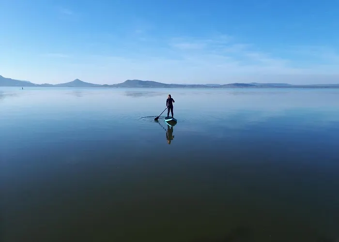 Exclusive Beachfront 别墅