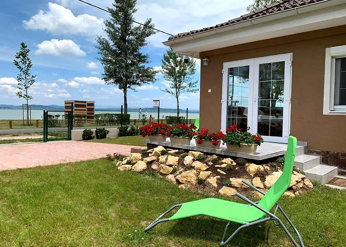 Exclusive Beachfront 别墅 Fonyód